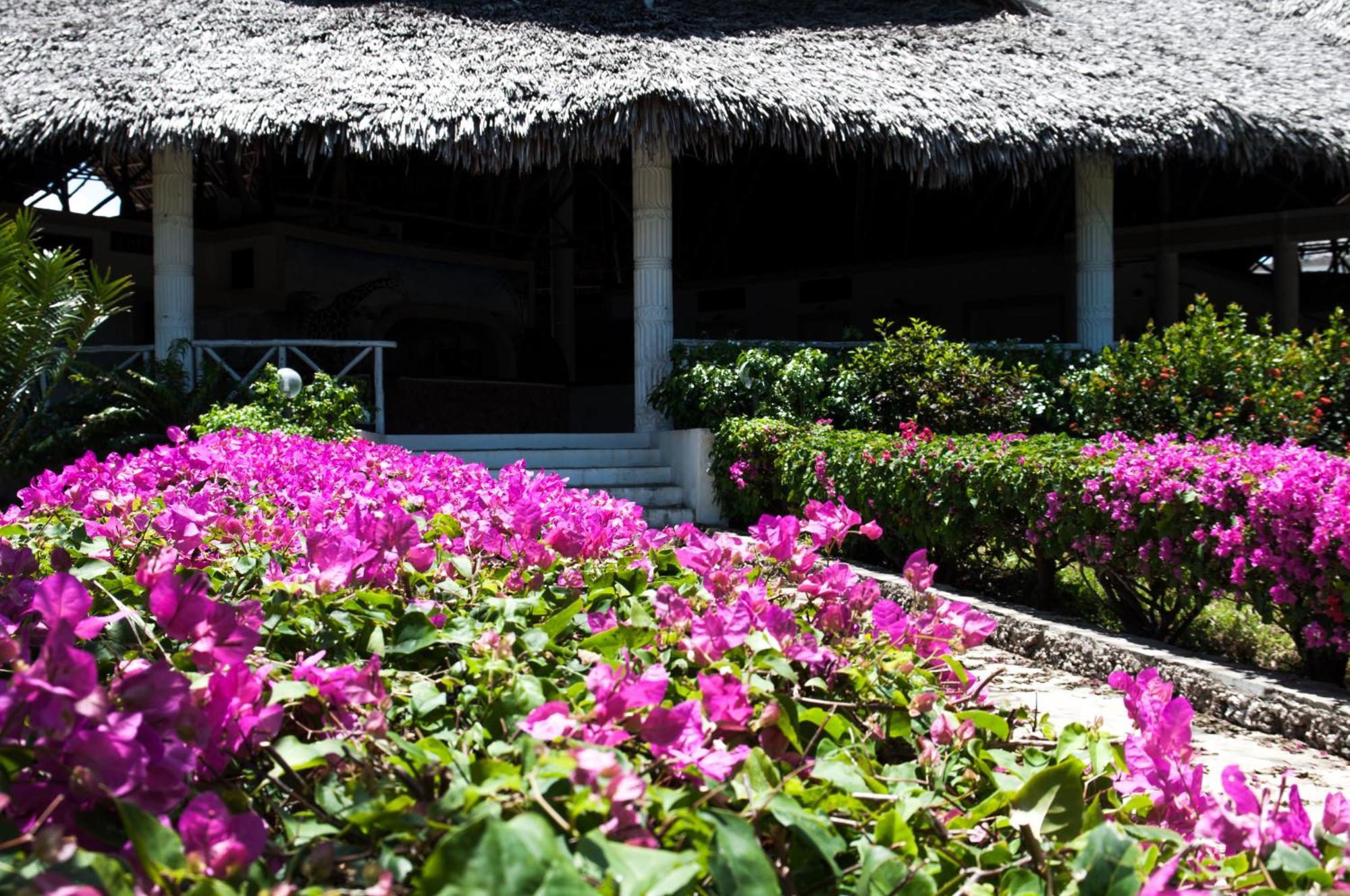 Twiga Beach Resort Watamu Εξωτερικό φωτογραφία