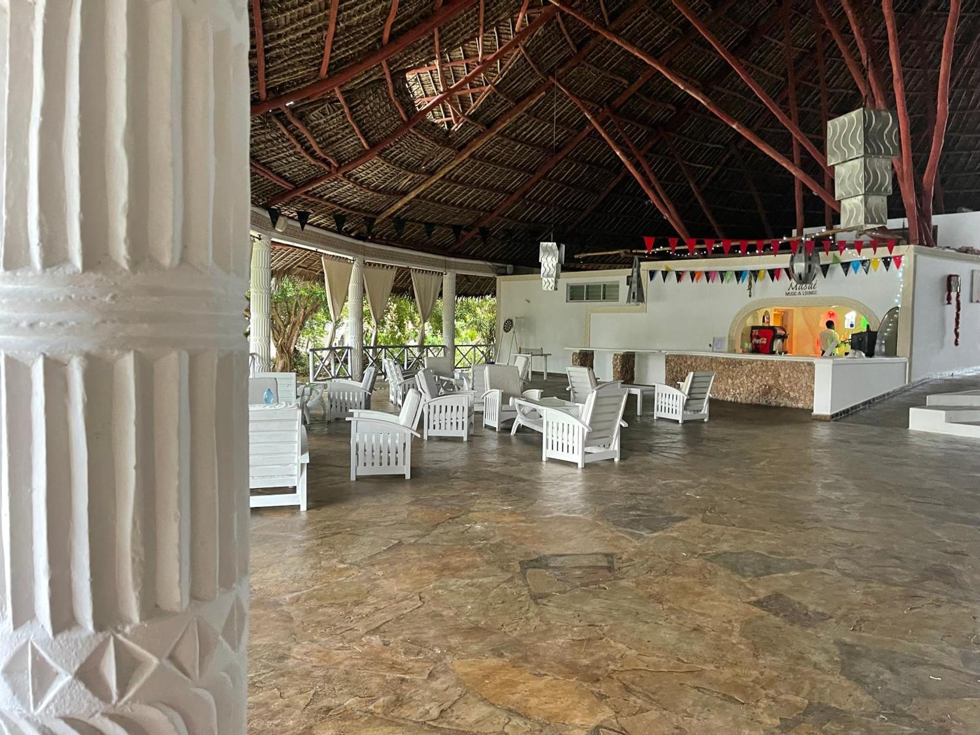 Twiga Beach Resort Watamu Εξωτερικό φωτογραφία
